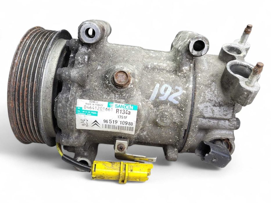Компрессор кондиционера Citroen Berlingo Peugeot 208 307 308 Partner