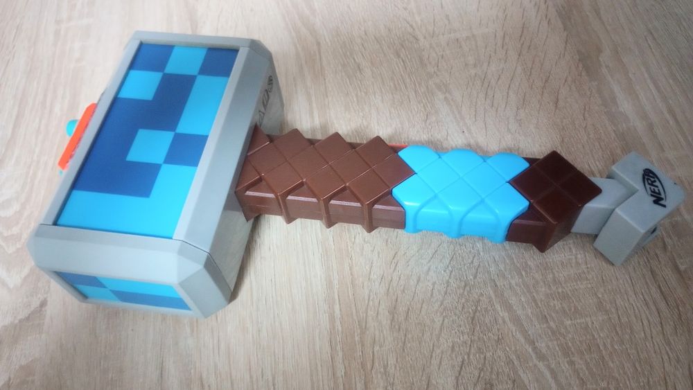 Бластер Nerf молот Minecraft