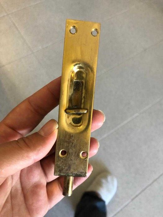 Trinco para porta fixa425725573663959042