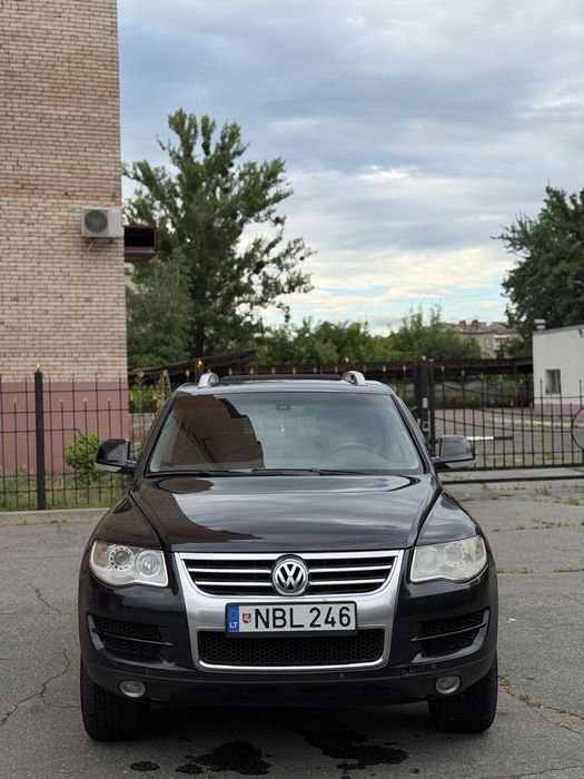 Volkswagen Touareg рестайлинг 3.0 дизель на пружинах