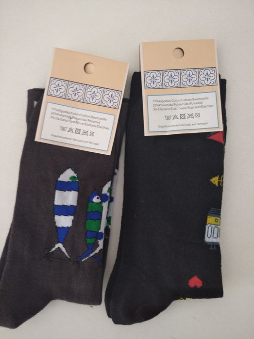 2 pares de meias tamanho 40/45 com o tema Portugal