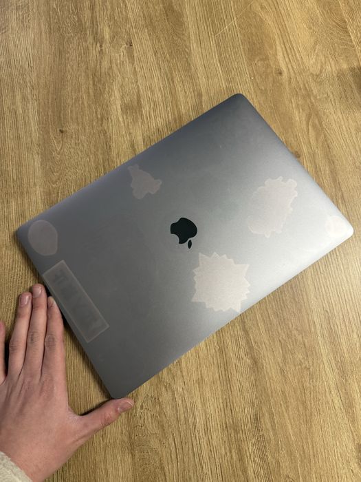 2017 MacBook Pro 15,4’ — SpaceGray — i7/16/512GB — Нова Батарея: 100%