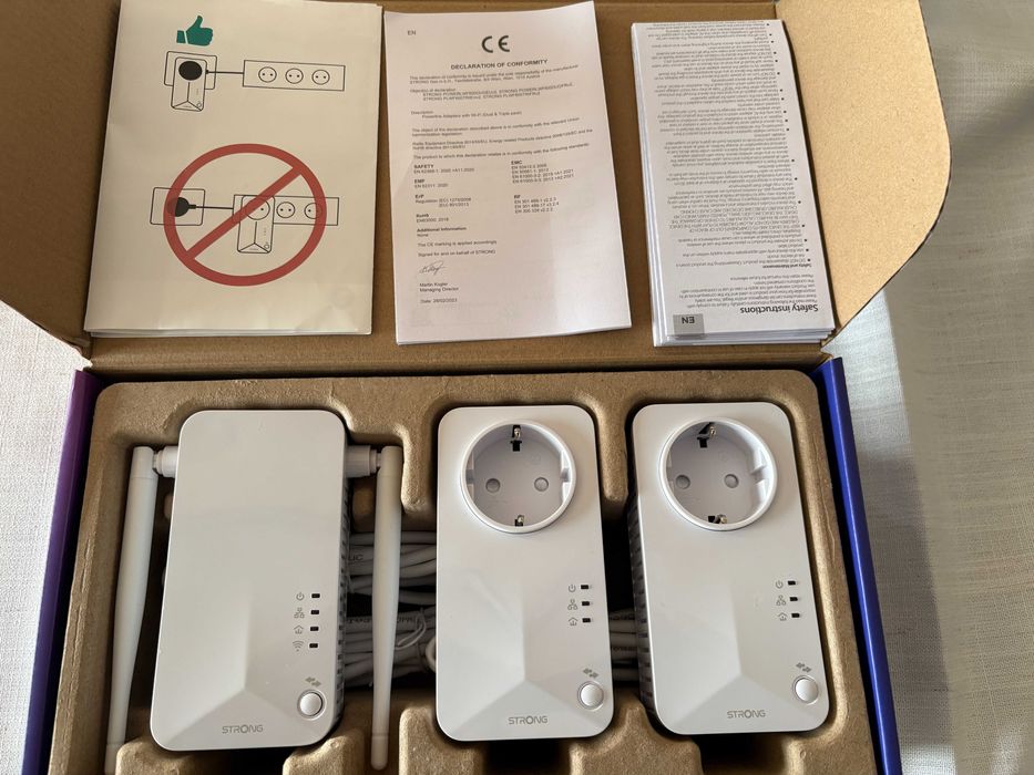 Strong PowerLine 600 Triple WiFi Extenders