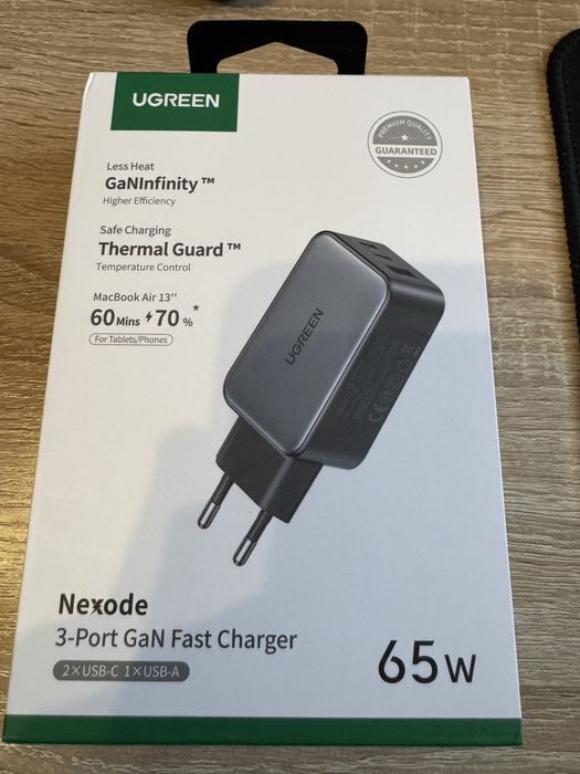 Продам зарядний пристрій UGREEN
