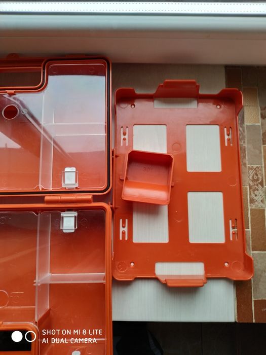 Пластиковий кейс для медикаментів