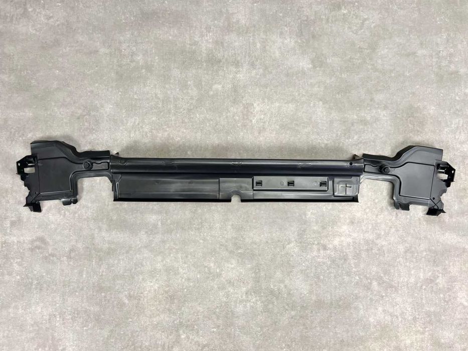 Повітропровід радіатора ( нижній ) рест - BMW 7 ( G11 / G12 LCI )