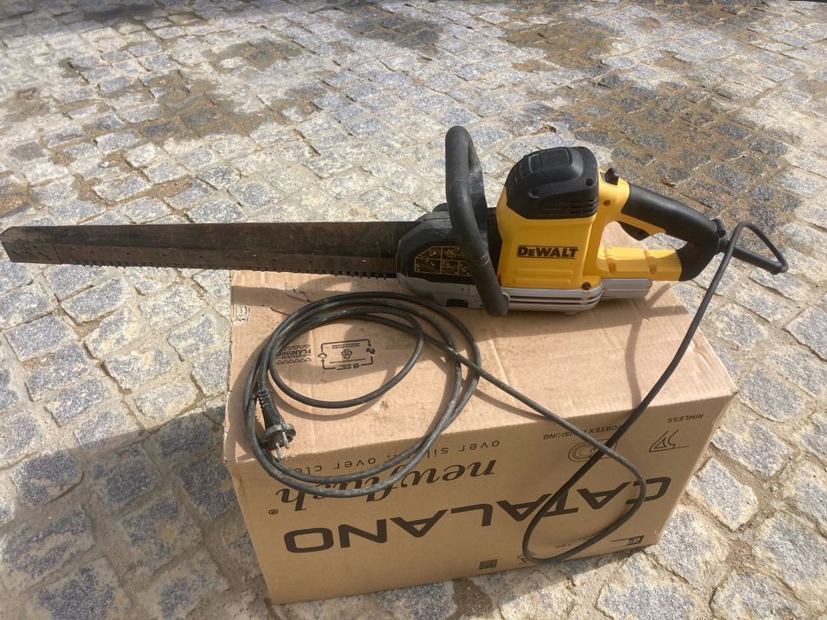 Dewalt DWE399 QS Alligator