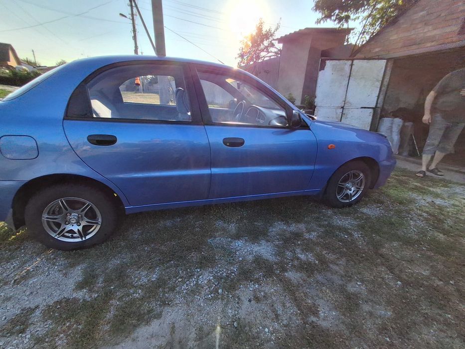 Авто Daewoo lanos
