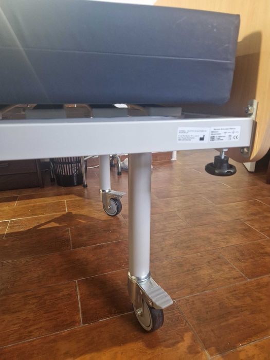 Cama eléctrica (seminova e com garantia))