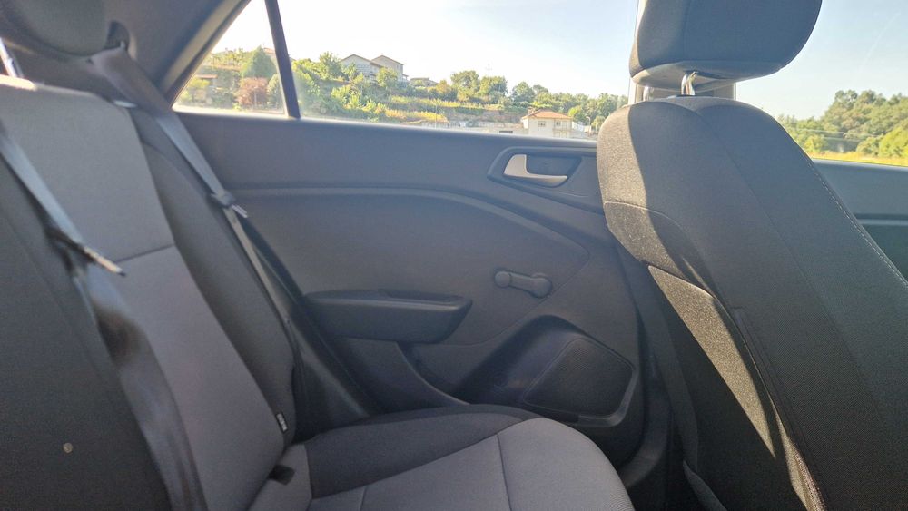 OFERTA RELÂMPAGO!!! Hyundai i20 1.1 CRDi Comfort