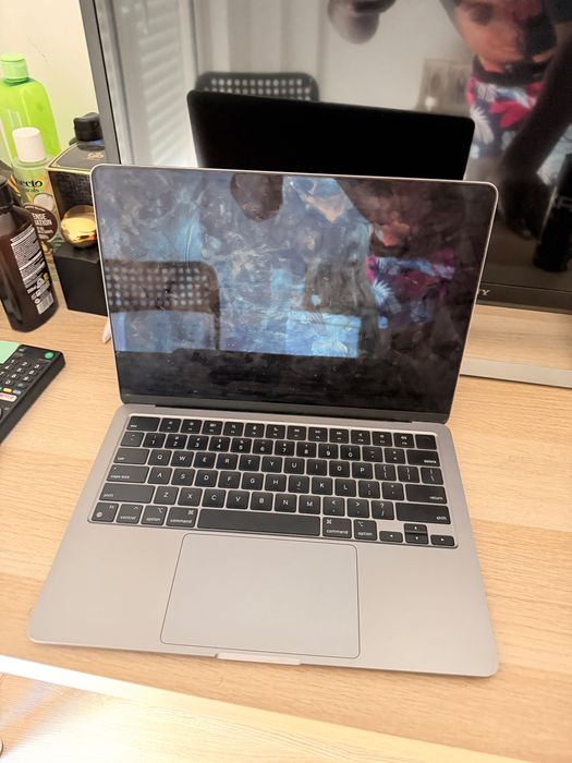 MacBook M2 com problemas de bateria