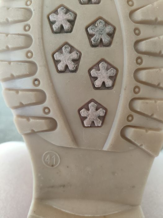 Buty rozmiar 41.