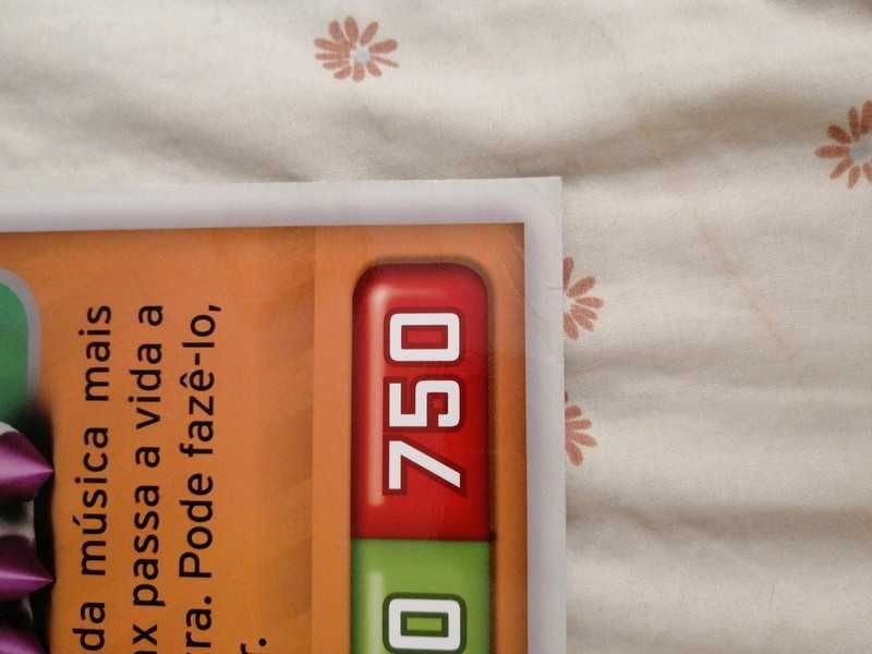 Carta Gigante Invizimals