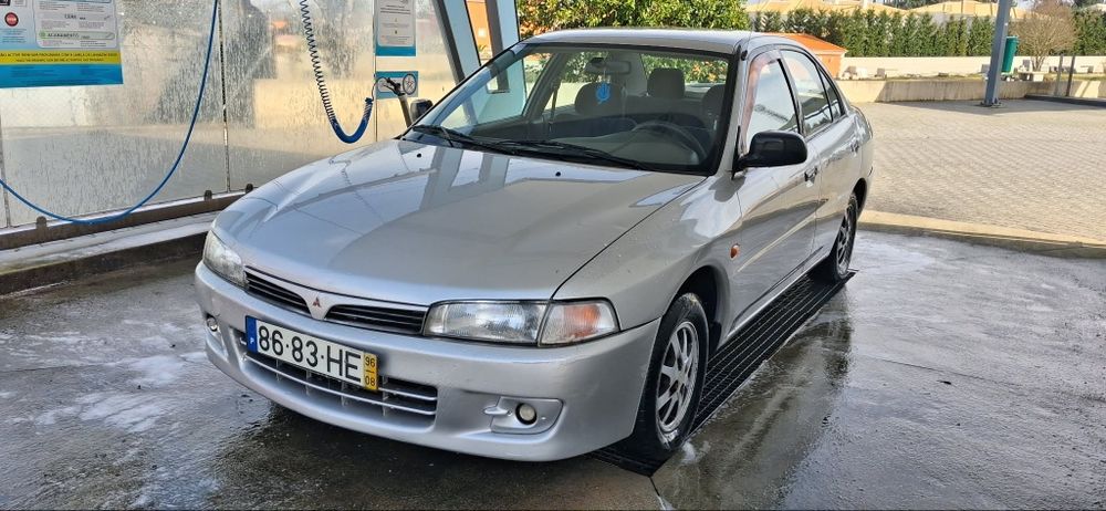 Mitsubishi Lancer 1.3 GLX