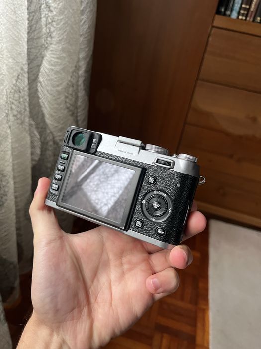 Fujifilm x100 em ótima condição