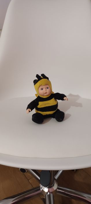 Lalka pszczółka mała Anne Geddes