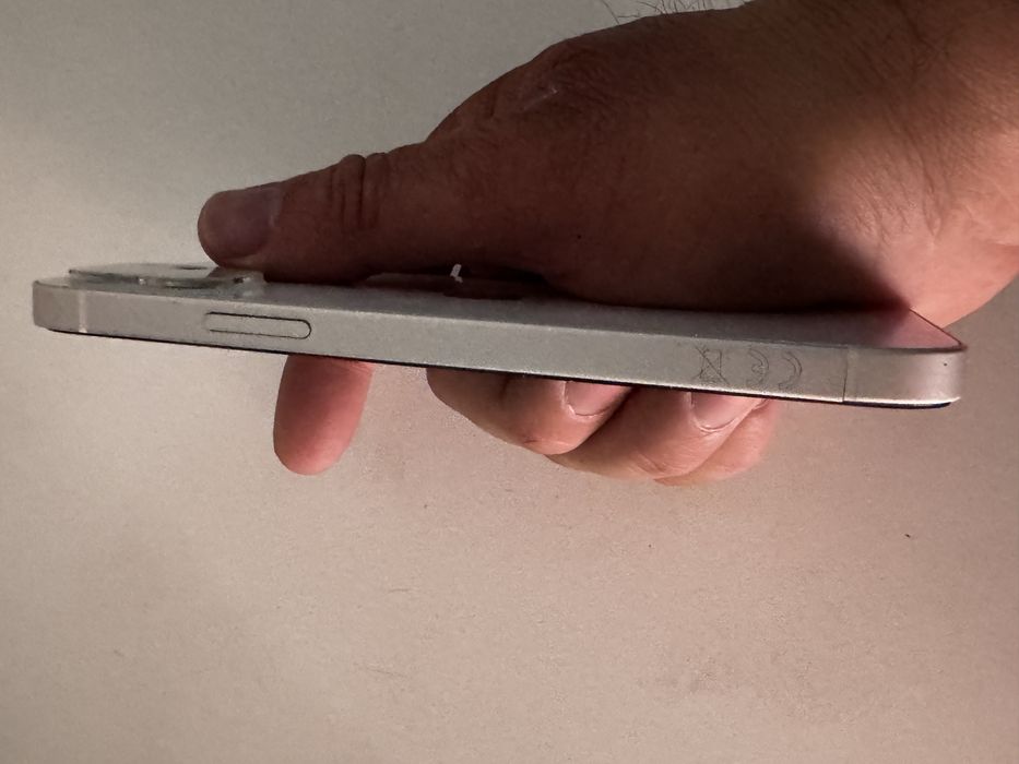 Iphone 12  64gb bateria 90% otimo estado ler tudo na  descricao