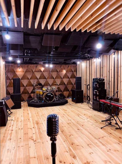 студійне музичне обладнання розпродаж студії