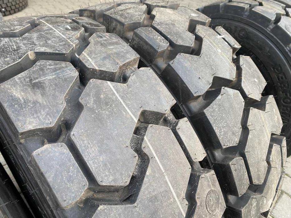 Opona do wózków widłowych 8.25R15 CONTINENTAL PERFORMANCE CONTI RT20