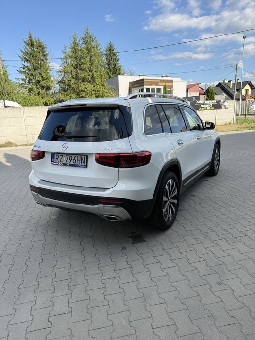 Mercedes GLB 250 - 2.0 benzyna - 4matic - 2023r - 17,000 km
