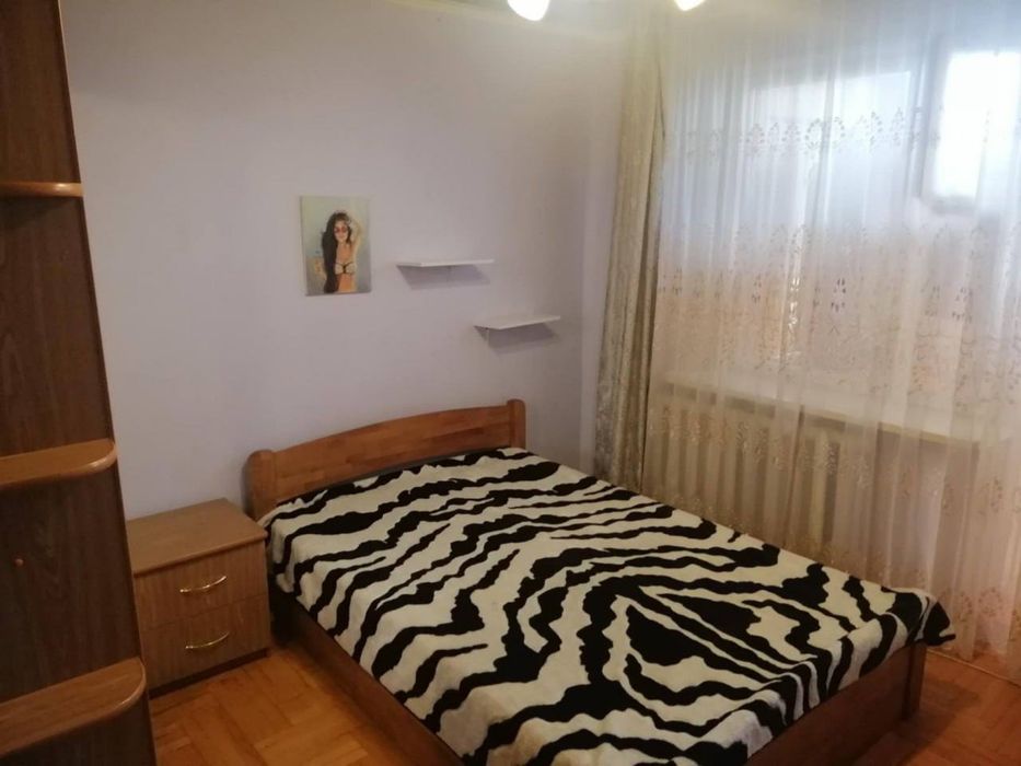 Довгостоково здається однокімнатна р-н ЖД вокзалу. Власник