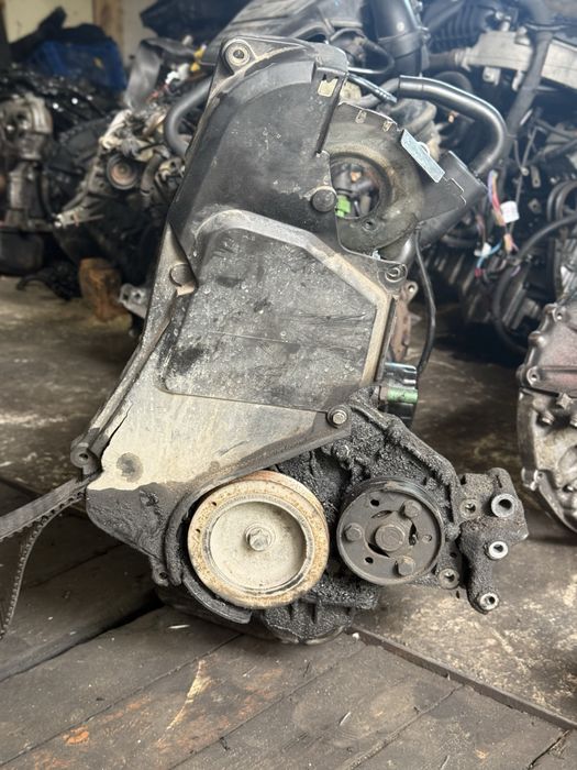 Низ двигуна в зборі Renault Kangoo,Clio,Megane,Scenic 1.9 D F8Q 97-03