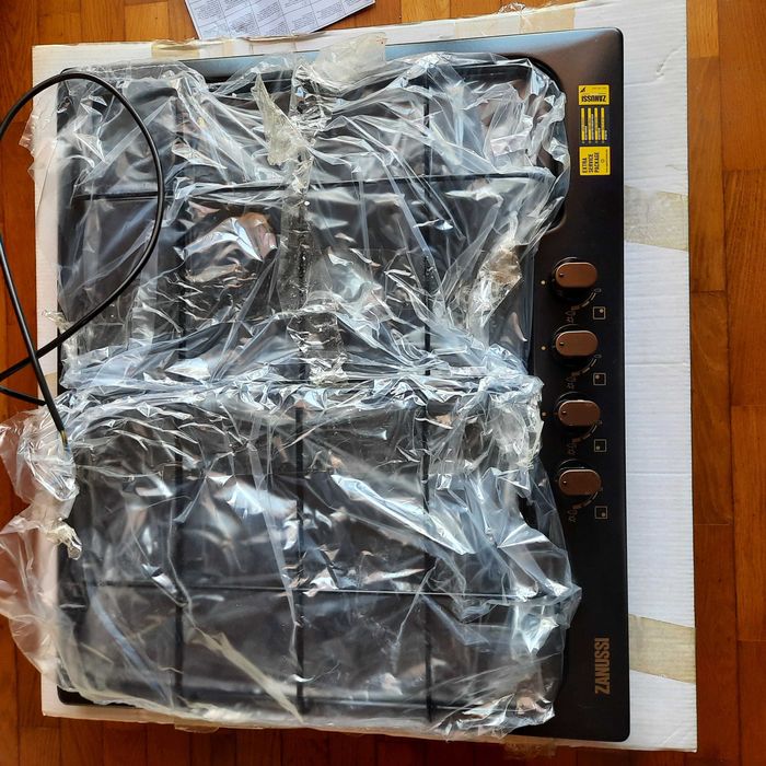 NOVA - Zanussi Placa a Gás ZGG65414CA - Feita na Itália