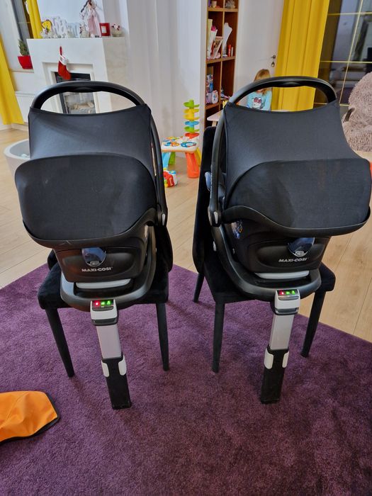 Foteliki Maxi-Cosi CabrioFix + baza FamilyFix