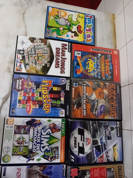 Set of 15 Various PC Games64585703425923122