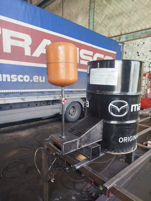 Зварювальні роботи. Зварювальник, зварний, сварщик, зварщик.