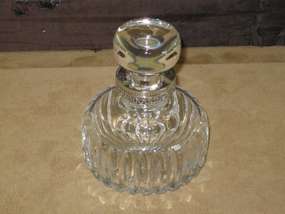 Frasco Cristal ATLANTIS C/Prata Maciça de Lei 925``mil. Contrastada