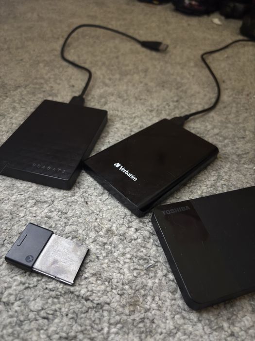 Xbox Series X + 132 Jogos + 4TB Extra