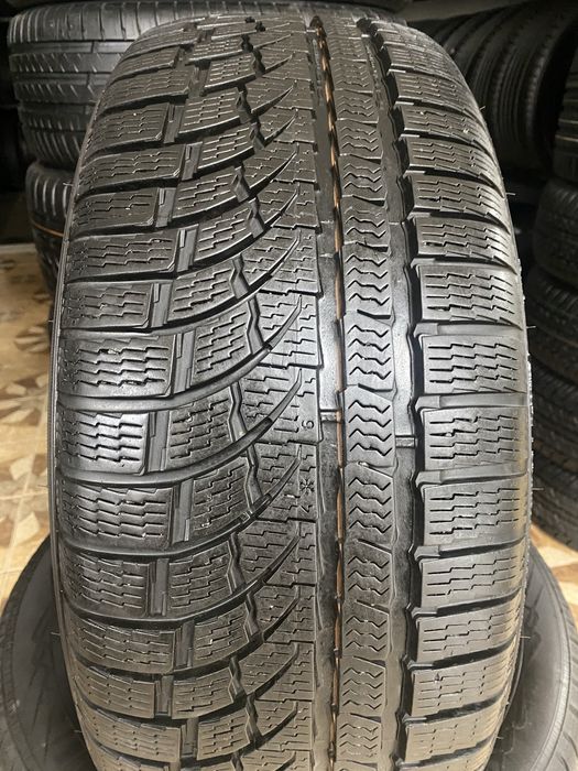 235/55/17 103V XL NOKIAN VRa4