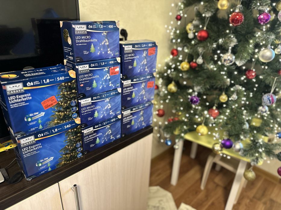 Новорічна LED гірлянда CASAYA вертикальна та горизонтальна