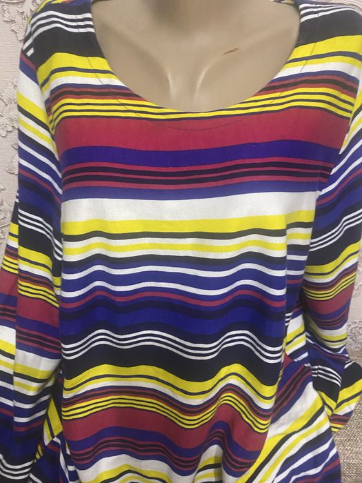 Трикотажный свитер р. 52-54