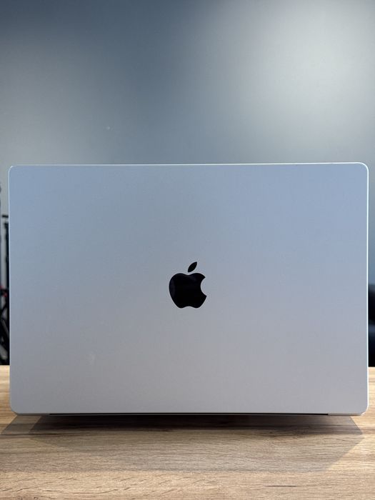 MacBook Pro 16 M2 Pro 12/19gpu 16/512gb !! Гарантія від магазину !!
