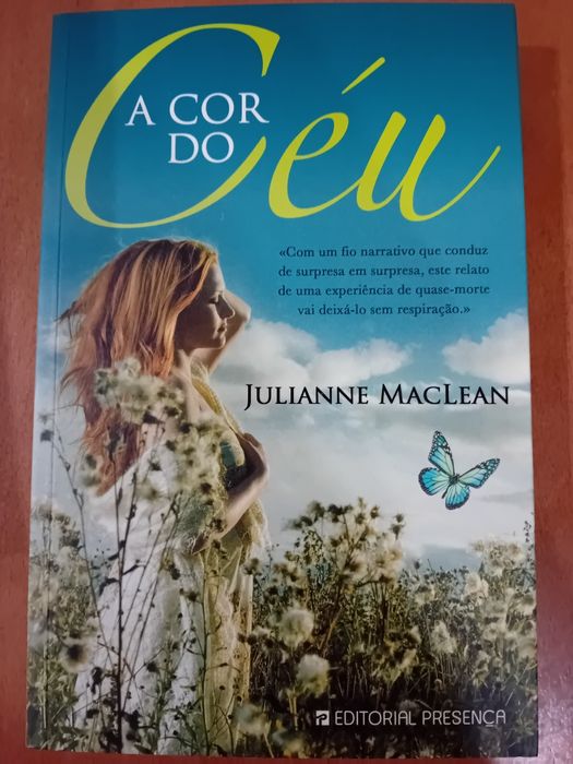 A Cor. Do  Céu  .
