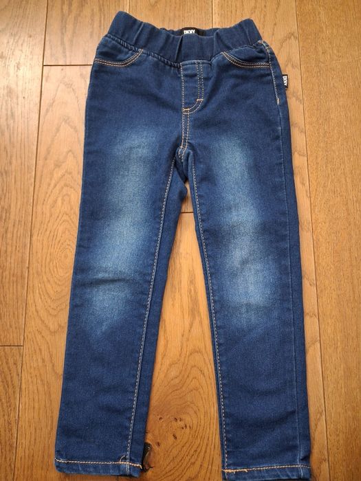 Jeansy rurki DKNY 4 lata