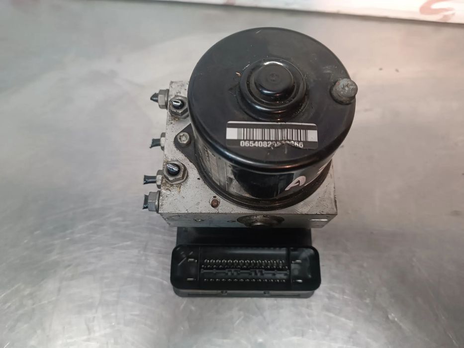 ABS VOLKSWAGEN GOLF V / AUDI A3 8P REF: 1K0614517AE  1K0907379AC