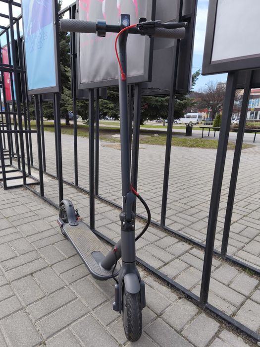 Електро самокат HR-15 з Европи стан майже новий у плівц