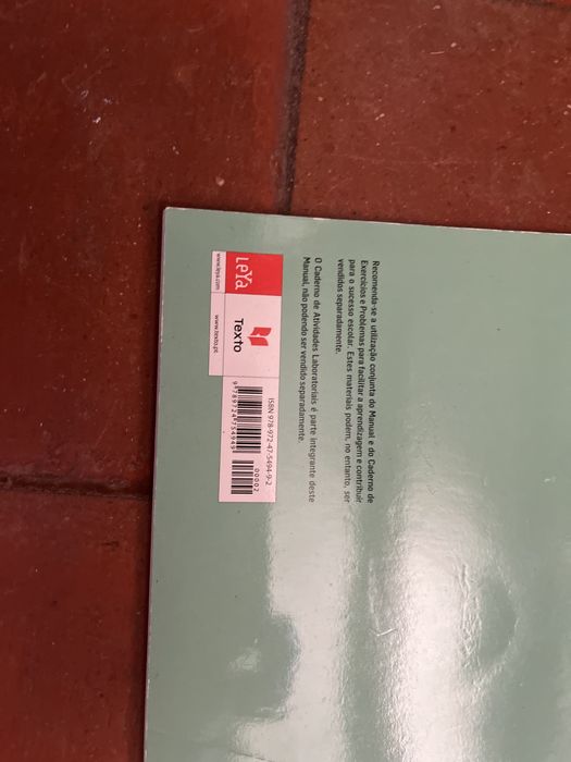 Cadernos actividades 12 ano