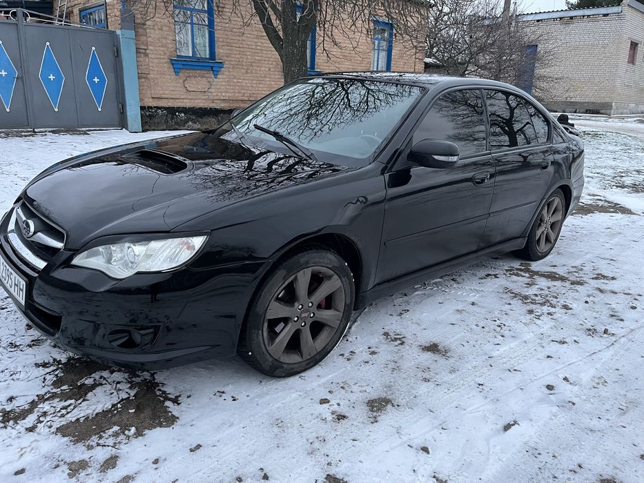 Субаро повний привід автомат