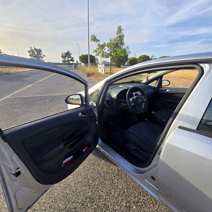 Opel Corsa D Enjoy 1.2 "08