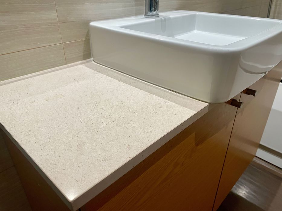 Movel WC suspenso + lavatório + torneira