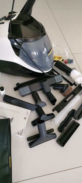 Odkurzacz parowy Karcher SV 7