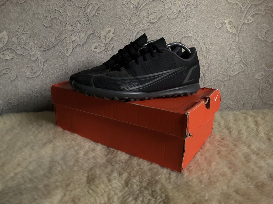Оригінал! Як нові, сороконожки Nike Mercurial 42,5 42 41,5 41 27-26