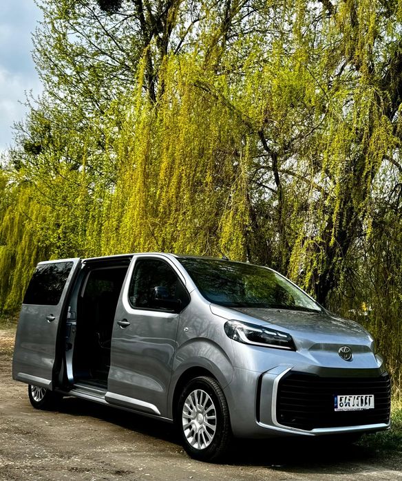 Wypożyczalnia busów / osobowych / 9-osobowych ClickandCar