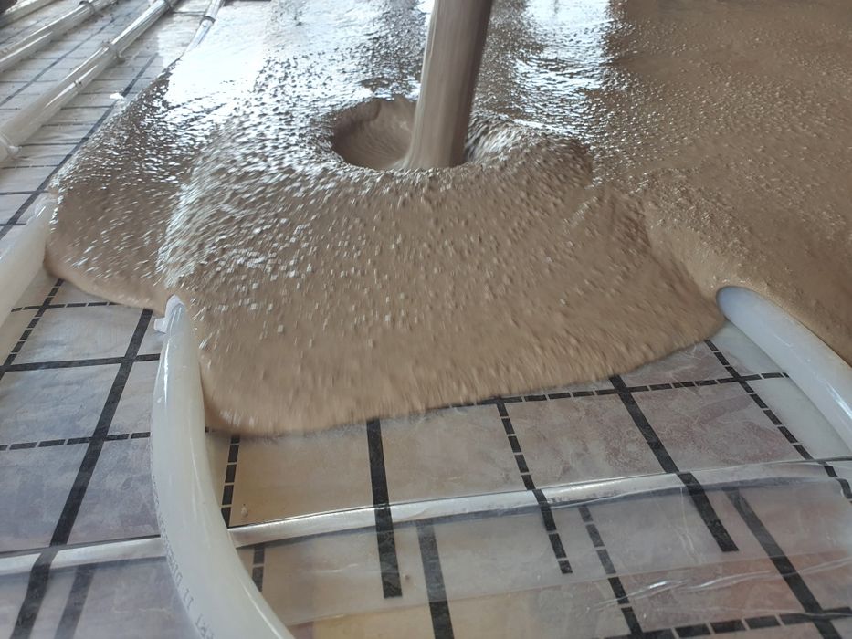 Posadzki, wylewki anhydrytowe na ogrzewanie podłogowe - Całe Łódzkie