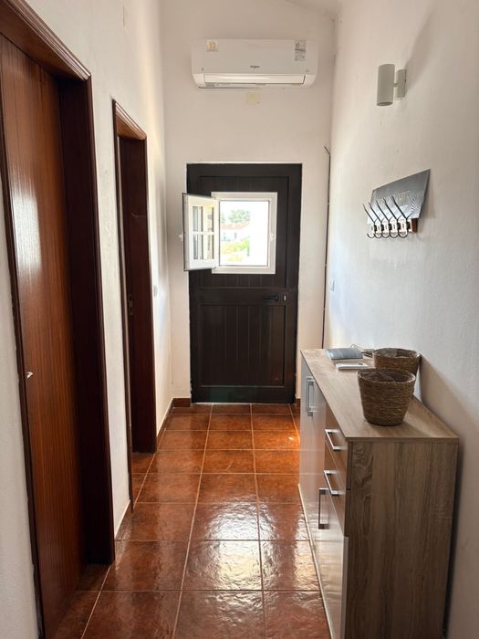 Vivenda com terreno corte pinto