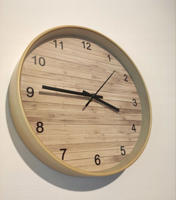 Zegar ścienny drewniany dębowy